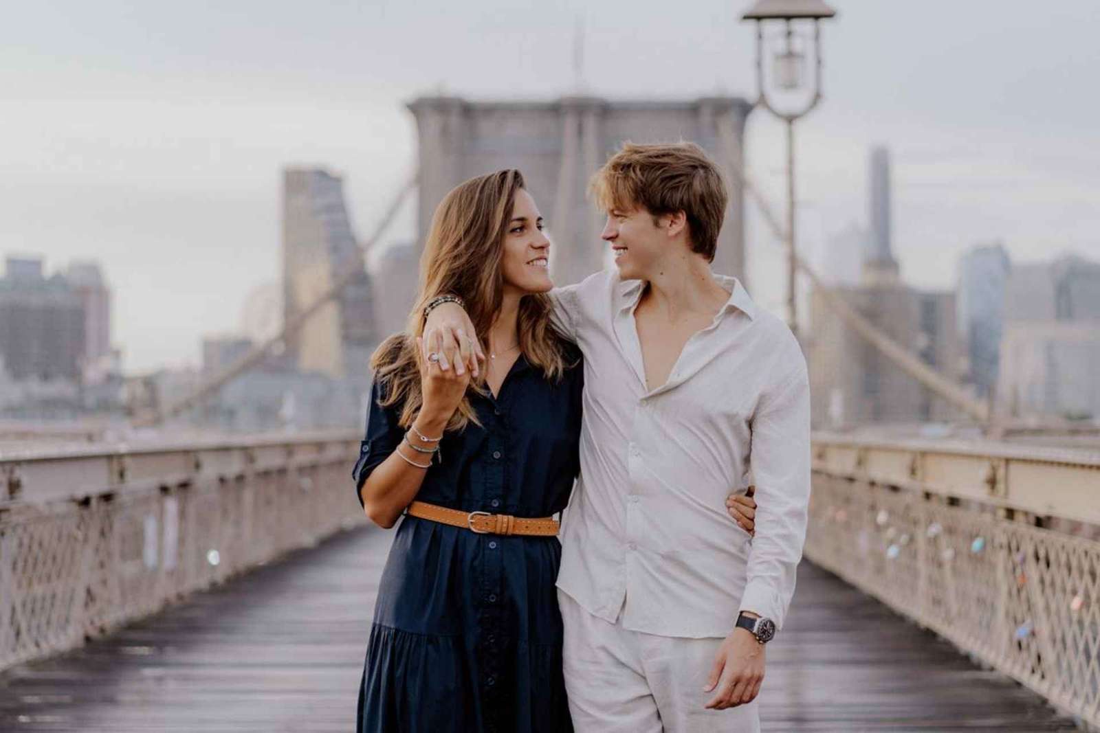 NYC: Brooklyn Bridge + DUMBO Photoshoot + Proposal option