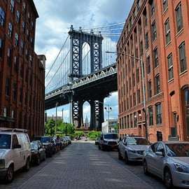 From Manhattan: 5-Hour Bronx, Queens, and Brooklyn Bus Tour