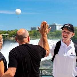 From NYC: Niagara Falls Full Day Trip with Maid of the Mist