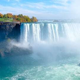 Vanuit NYC: 2-daagse tour naar Niagara Falls met Outlet Shopping