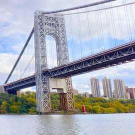NYC: Fall Foliage Cruise with Live Guide