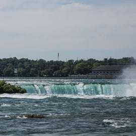 New York City: Niagara Falls Overnight Guided Trip