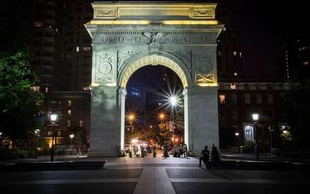 New York City: Gangsters and Ghosts 2-Hour Walking Tour