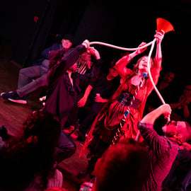 New York: Drunk Dracula, la commedia interattiva off-Broadway