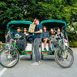NYC: Central Park Celebrity Homes & Film Spots Pedicab Tour