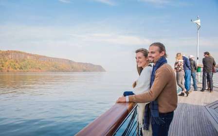 NYC: Grand Palisades Fall Foliage Yacht Tour