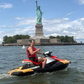NYC: Jet Ski Tour with Manhattan Skyline Views