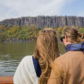 NYC: Grand Palisades Fall Foliage Yacht Tour