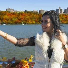 NYC: Fall Foliage Cruise with Live Guide