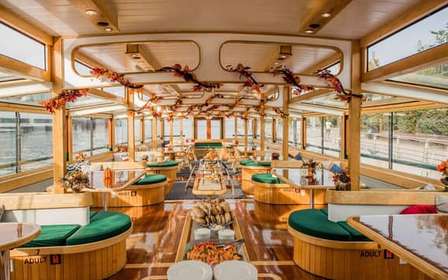 New York City: Afternoon Fall Foliage Lunch Cruise
