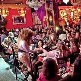 New York City: Lips Ultimate Drag Dinner & Show Ticket