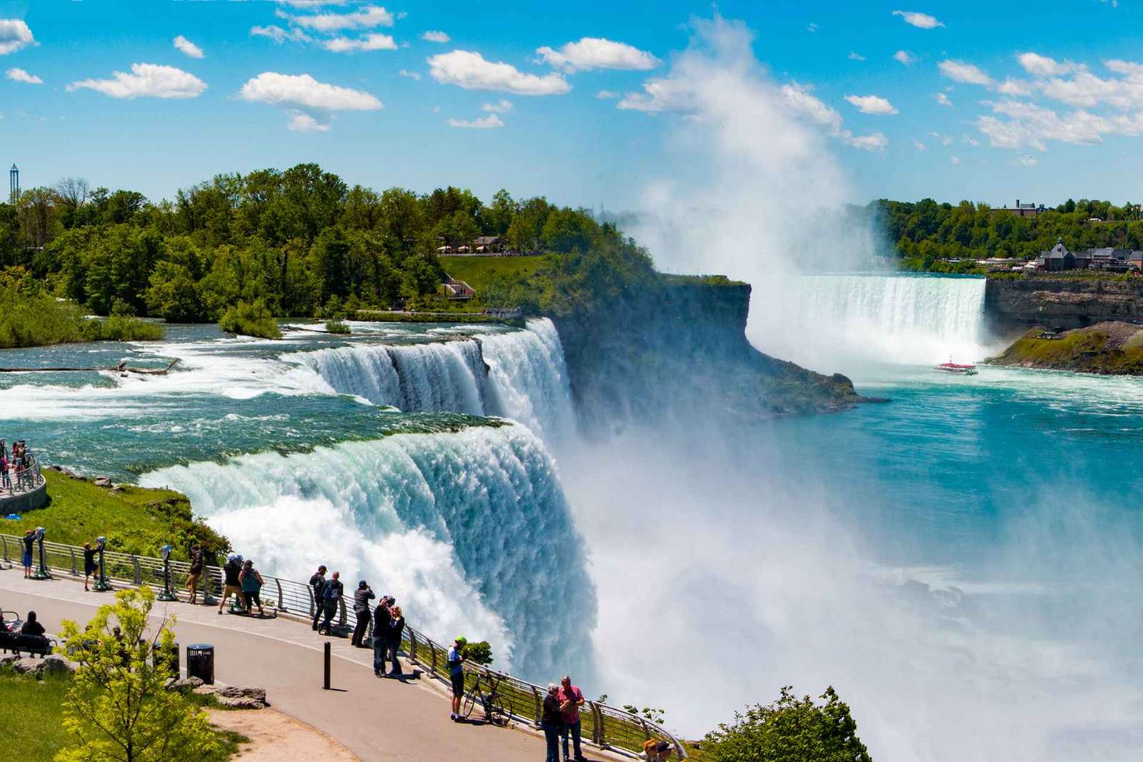 Vanuit NYC: 2-daagse tour naar Niagara Falls met Outlet Shopping