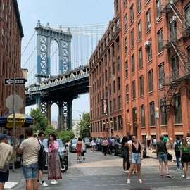 NYC: Brooklyn Bridge, DUMBO en Skyline tour in kleine groep