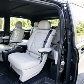 New York: JFK/EWR/LGA Airport ⇄ Downtown Private Transfer