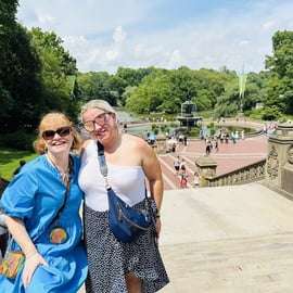 NYC: Central Park Celebrity Homes & Film Spots Pedicab Tour