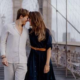 NYC: Brooklyn Bridge + DUMBO Photoshoot + Proposal option