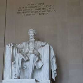 From NYC: Guided Day Trip to Washington DC by Van or Bus